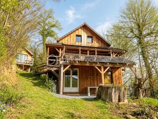  Chalet � vendre 10 pi�ces 167 m� Bagneres de bigorre
