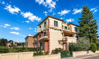  Immeuble à vendre 11 pièces 300 m²