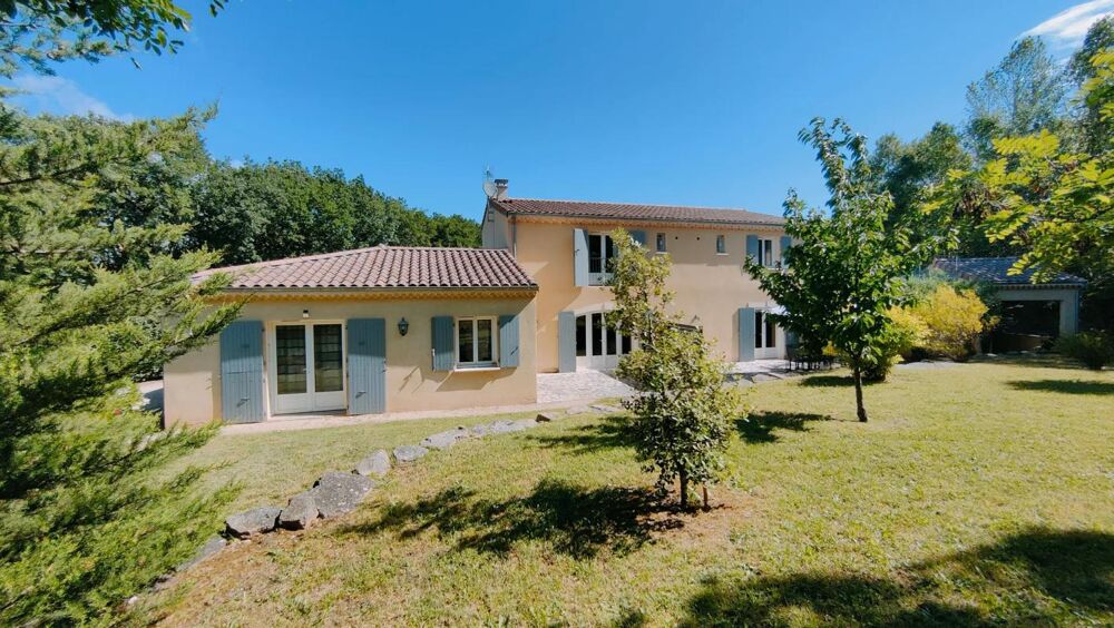 Vente Villa BELLE VILLA SPACIEUSE AVEC GRAND TERRAIN ET LOGEMENT INDEPENDANT Montelimar