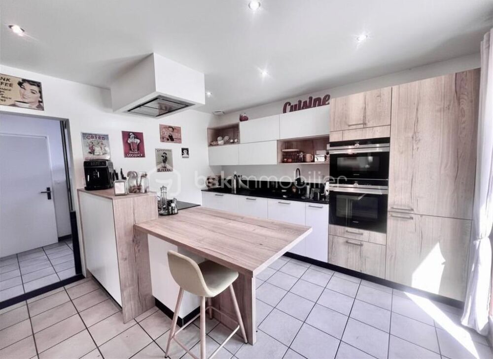 Vente Maison Maison d'architecte de 191 m² Saint jean de maurienne