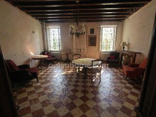  Maison à vendre 15 + pièces 400 m²