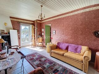  Propri�t�/ch�teau � vendre 8 pi�ces 250 m�