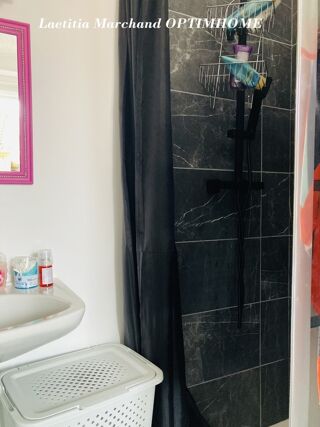  Immeuble � vendre 8 pi�ces 111 m�