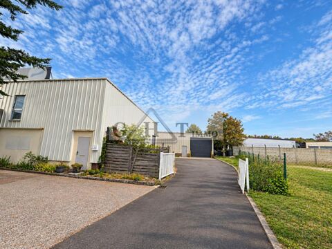   Bâtiment indépendant 550 m² à louer – Vert-Saint-Denis 