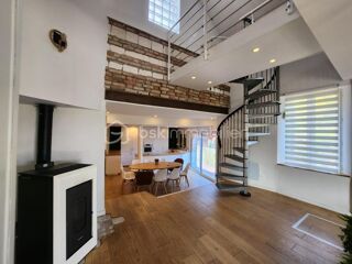  Immeuble � vendre 8 pi�ces 216 m�