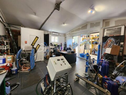  LOCAL COMMERCIAL + LOGEMENT DE FONCTION 