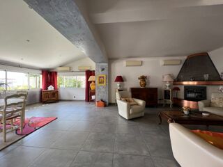 Vente Maison Dpt Gard (30), à vendre ALES maison P5 de 210 m² - Terrain de 1 700,00 m² Ales