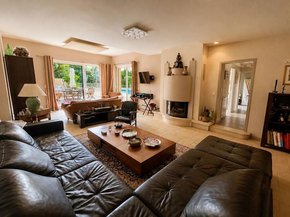 Vente Maison Maison de 9 pièces de 356 m² à Larroque-Saint-Sernin Larroque saint sernin
