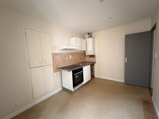  Appartement à louer 3 pièces 65 m²