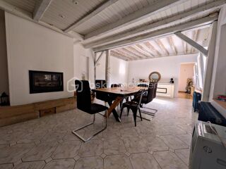  Propriété/château à vendre 4 pièces 110 m²