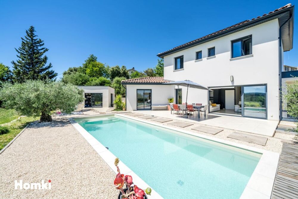 Vente Maison Maison/Villa T5 de 120 m² à Bourg-Saint-Andéol 07700 Bourg saint andeol