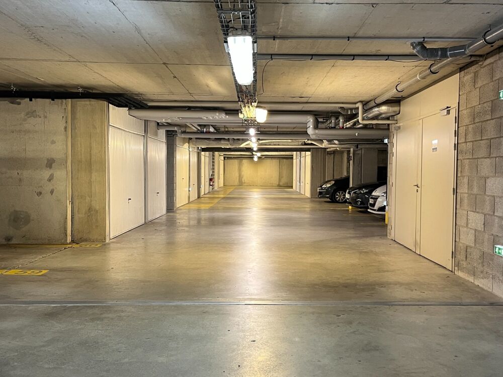 Vente Parking/Garage Place de parking à vendre LILLE (59) Lille