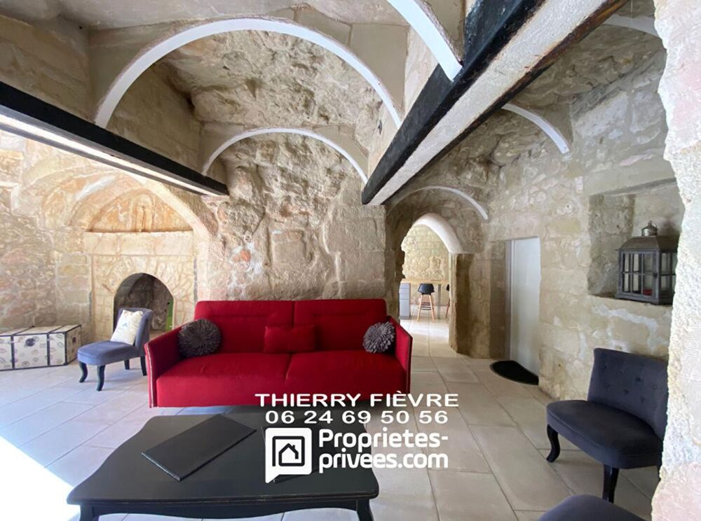 Bellevigne Les Chateaux 49400 - Maison semi troglodytique de 114 m2 sur un terrain de 485 m2