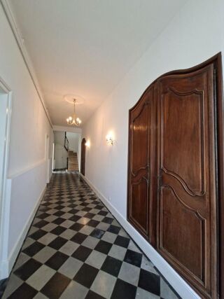  Propri�t�/ch�teau � vendre 11 pi�ces 270 m�