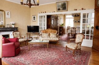  Maison à vendre 8 pièces 330 m²