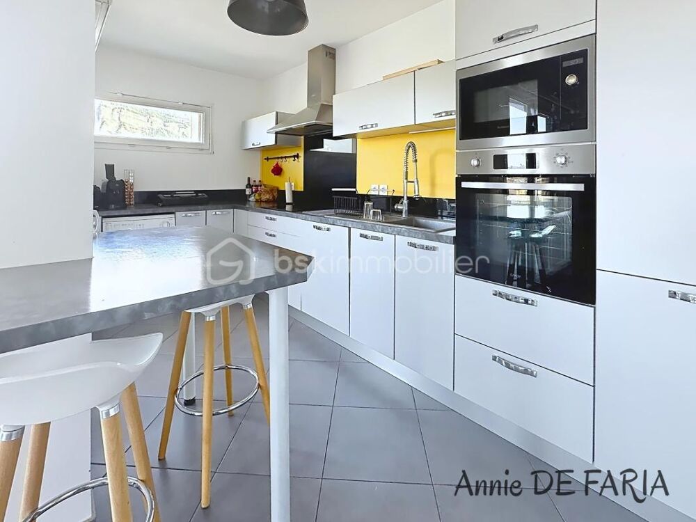 APPARTEMENT T3 DE 70M2 AVEC TERRASSE FROGES 38190