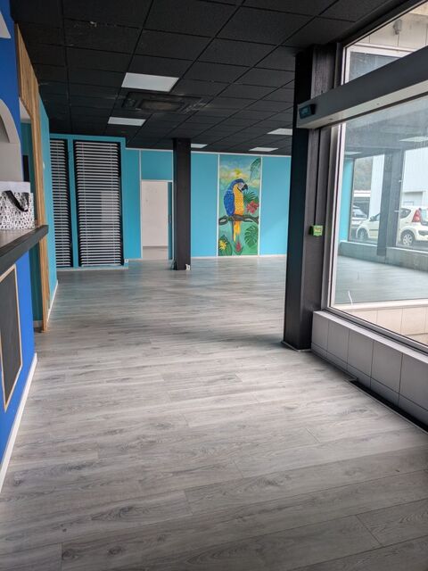 Dpt Is&egrave;re (38), &agrave; louer SAINT MARTIN LE VINOUX local d'activit&eacute; ou bureaux 1940 38950 Saint martin le vinoux