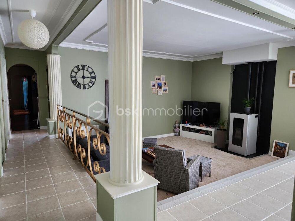 Vente Maison ?  vendre  Maison familiale chaleureuse et atypique  Rouill (118 m)  deux pas de toutes commodits ! Rouille