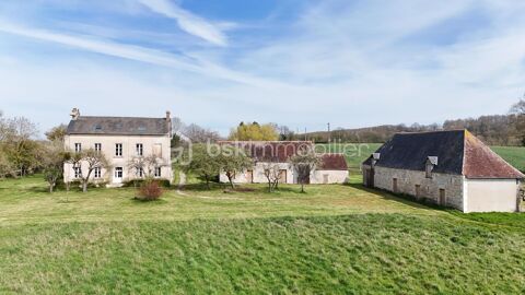   Maison de Maître de 310m2 avec dépendances et Terrain d'environ 2hectares 700 Propriété/château - 10 pièce(s) - 306 m²