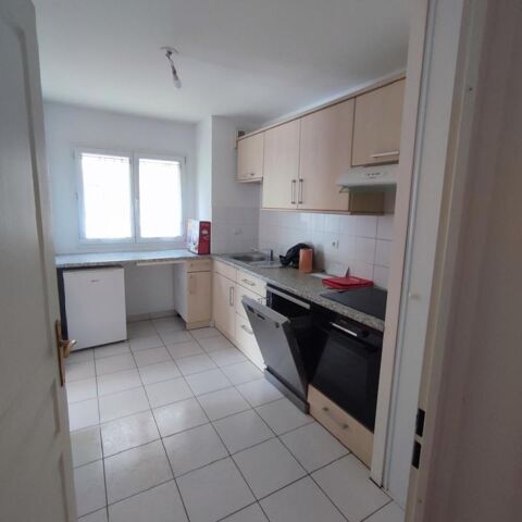  Appartement � louer 4 pi�ces 104 m�