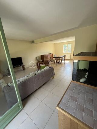  Propriété/château à vendre 8 pièces 112 m²