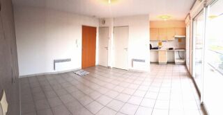  Appartement à louer 2 pièces 42 m²