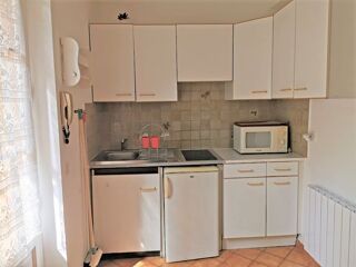  Appartement à louer 1 pièce 30 m² Aix en provence