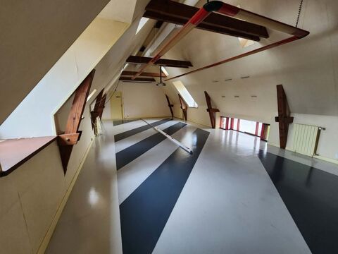   A LOUER – ESPACES DE BUREAUX DANS UN CADRE EXCEPTIONNEL AUX PORTES DE RENNES 
