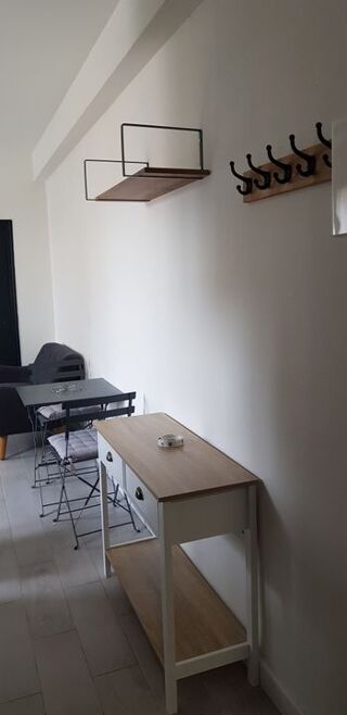  Appartement à louer 1 pièce 25 m²