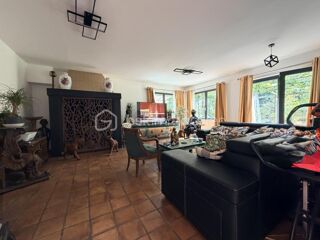  Propriété/château à vendre 15 + pièces 315 m²