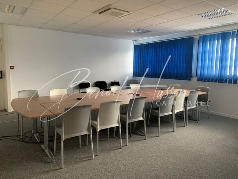   Local mixte - Bureaux et entrepot - 1203m² 