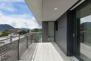  Appartement  vendre 2 pices 57 m