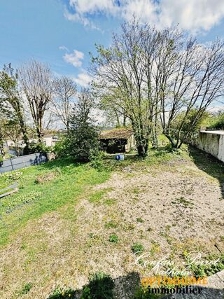  Immeuble � vendre 15 + pi�ces 260 m�