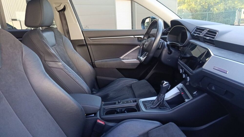 Q3 II 35 TFSI 150 S-Tronic 7 Design Luxe 2020 occasion 69800 Saint Priest