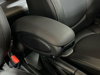 Cooper F55 LCI Hatch 5 Portes 136 ch BVA7 Edition Greenwich 2020 occasion 31100 Toulouse
