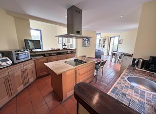  Maison � vendre 6 pi�ces 175 m�