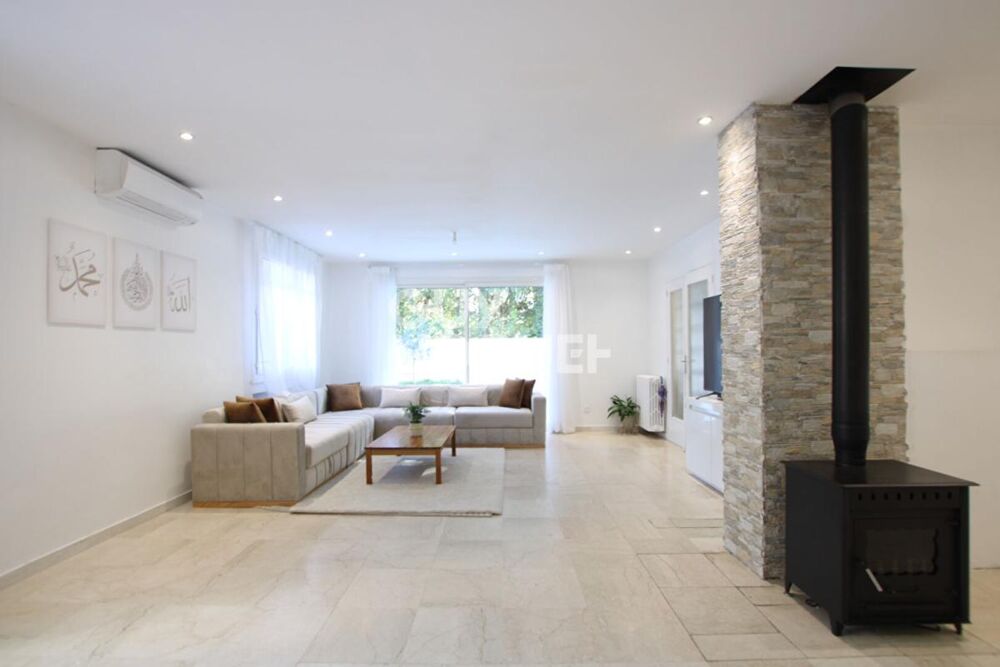 Vente Maison Maison spacieuse à vendre à Avignon Avignon