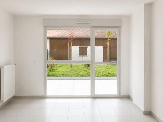  Appartement à louer 2 pièces 45 m²