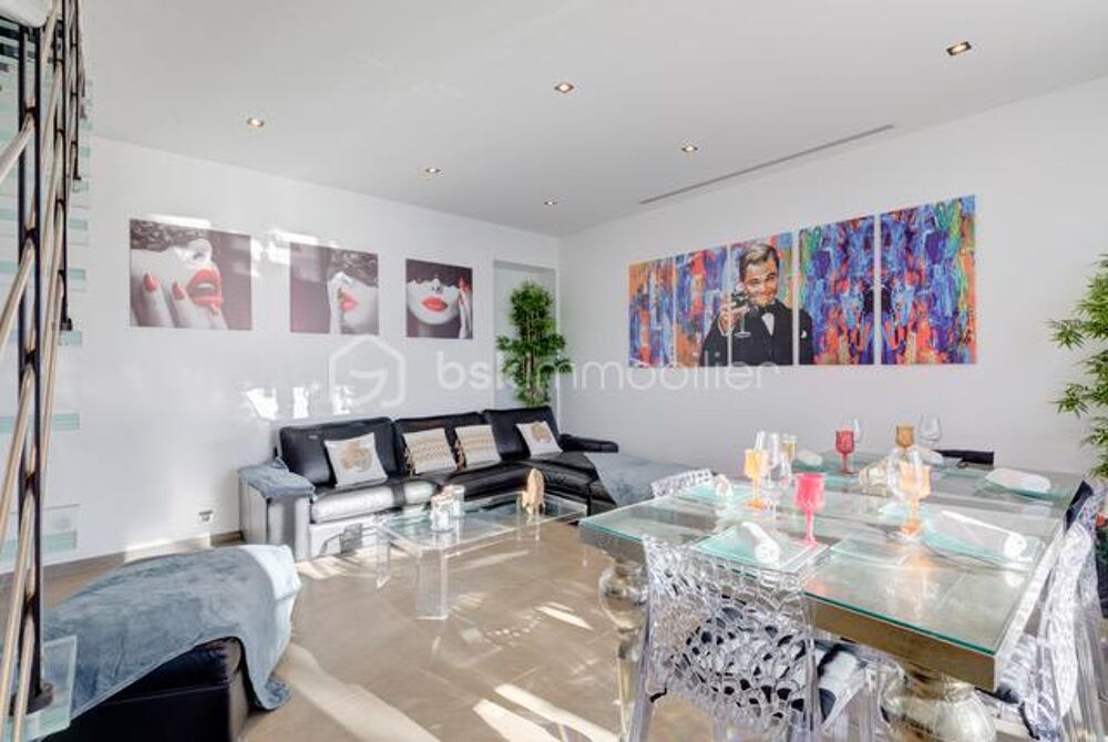 Vente Appartement CANNES -  PENTHOUSE - FRONT DE MER - 4 CHAMBRES - TERRASSE 100M² - 5 MIN DU PALAIS DES FESTIVALS Cannes