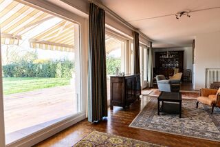  Maison à vendre 12 pièces 341 m²