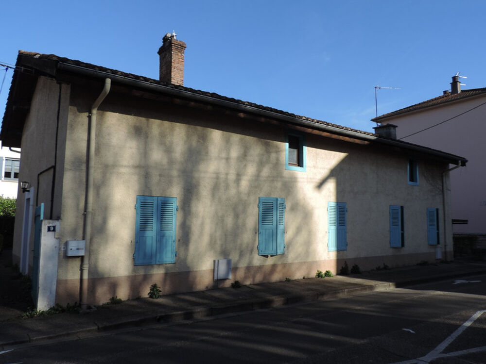 Dpt Ain (01), à vendre BOURG EN BRESSE, maison de caractère avec dépendance et fort potentiel  Terrain de 570 m²