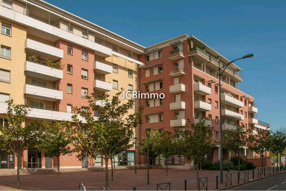 Location Appartement RAISINS / MATABIAU T1 parking et cave Toulouse