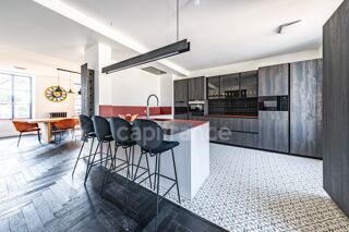 Propriété/château à vendre 14 pièces 464 m²