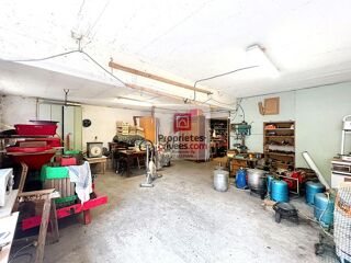  Remise / Grange � vendre 7 pi�ces 600 m�