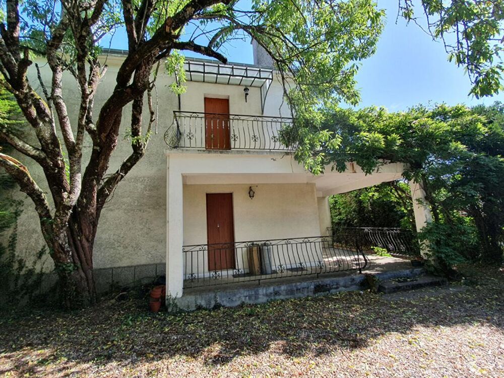 Maison 6 pièce(s) 210 m2 + Garage avec terrain de 1432 m2