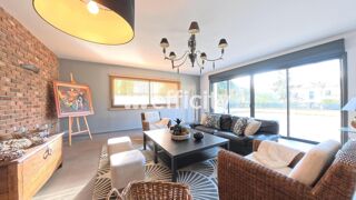  Maison � vendre 9 pi�ces 335 m�