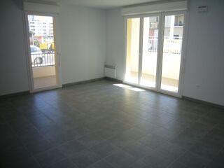  Appartement à louer 3 pièces 66 m²