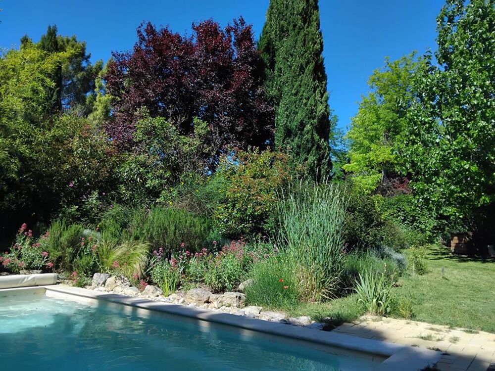 Vente Maison Luberon, maison  de hameau avec jardin et piscine Roussillon