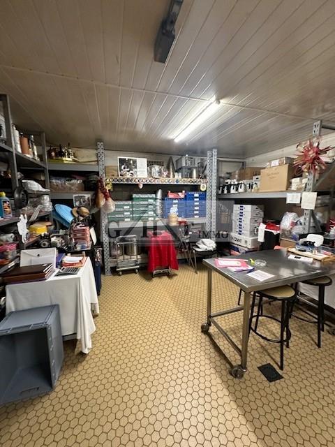   A VENDRE LABORATOIR TRAITEUR 600M² SAINT MICHEL SUR ORGE 