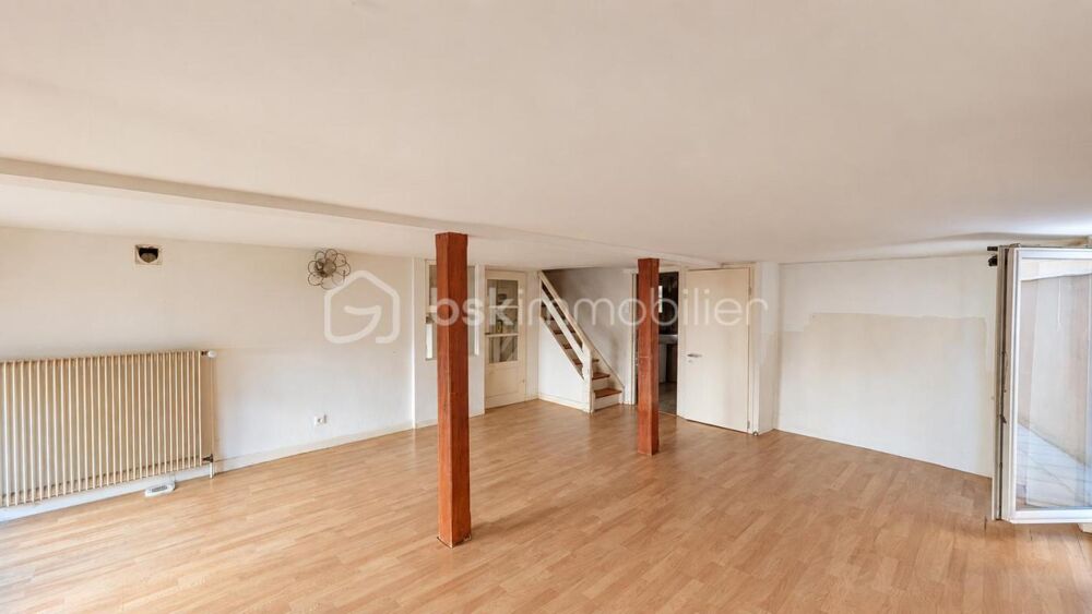 Vente Maison Maison 4 chambres, 7 pièces sur 2 niveaux avec terrasse et garage Rosheim